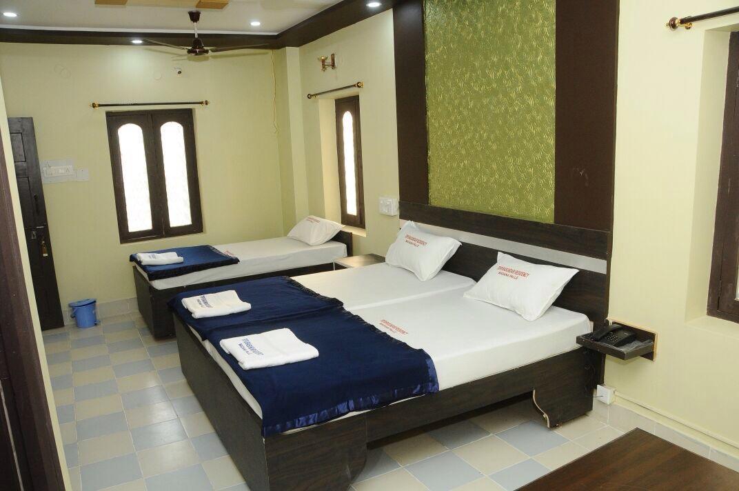 Tripura Sundari Residency Hotel Madanapalle Buitenkant foto