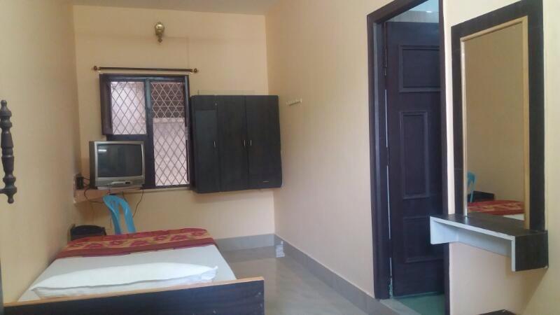 Tripura Sundari Residency Hotel Madanapalle Buitenkant foto